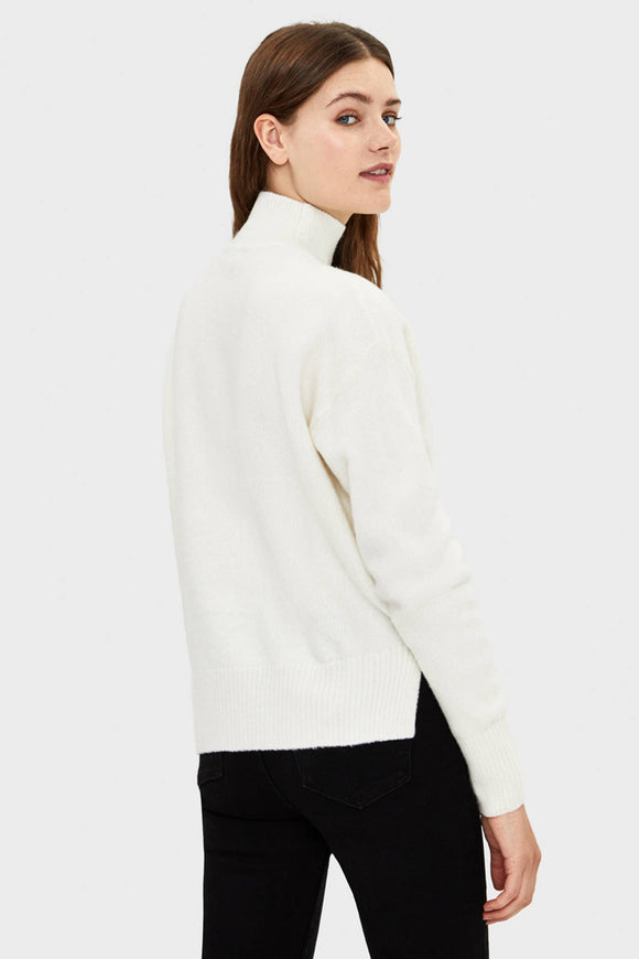 High Neck Sweater Woman